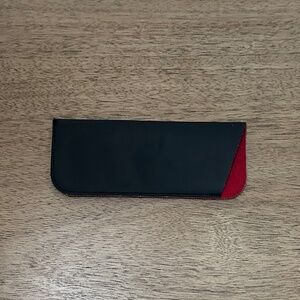 Foster Grant Black and Red Reading Glasses CASE ONLY leather
